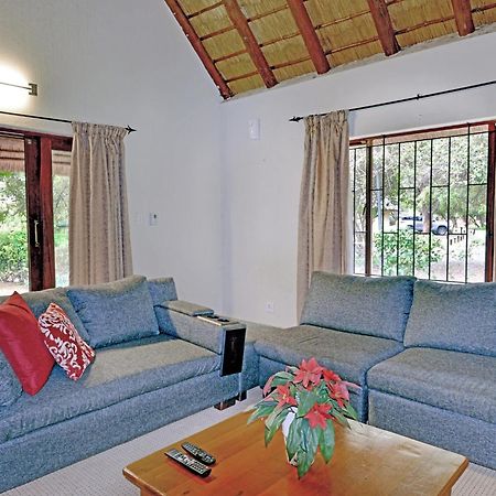 Komati River Chalets Коматипорт Экстерьер фото